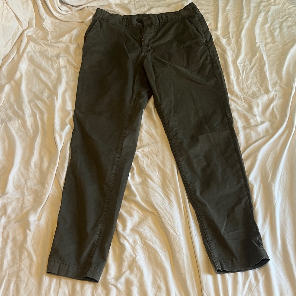 American Eagle Men's Olive Green Pants
